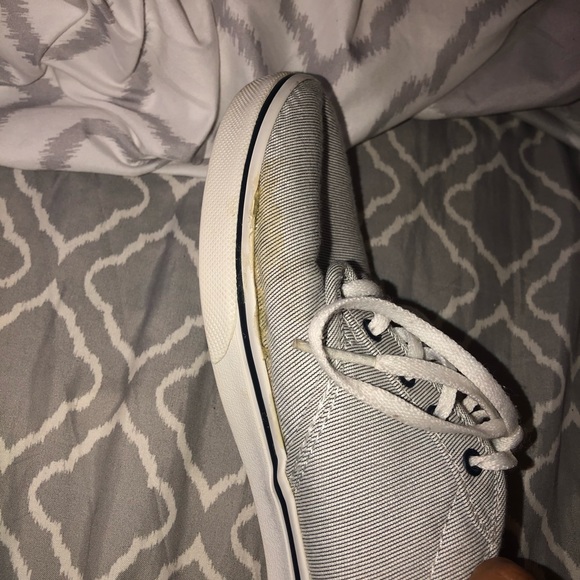 Vans - Picture 4 of 7